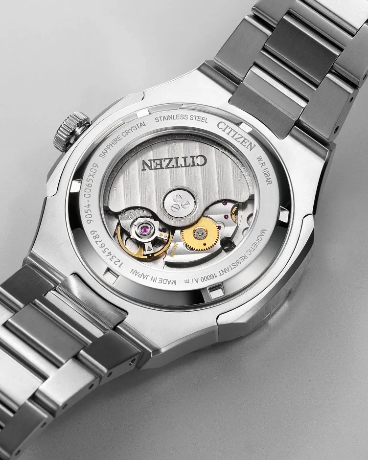 Series8 880 GMT Navy Dial Stainless Steel Bracelet NB6034-58L Series8 880 GMT Navy Dial Stainless Steel Bracelet NB6034-58L